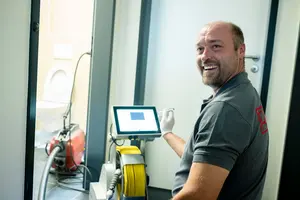 Entleerung von Faultürmen Entleerung von Faultürmen